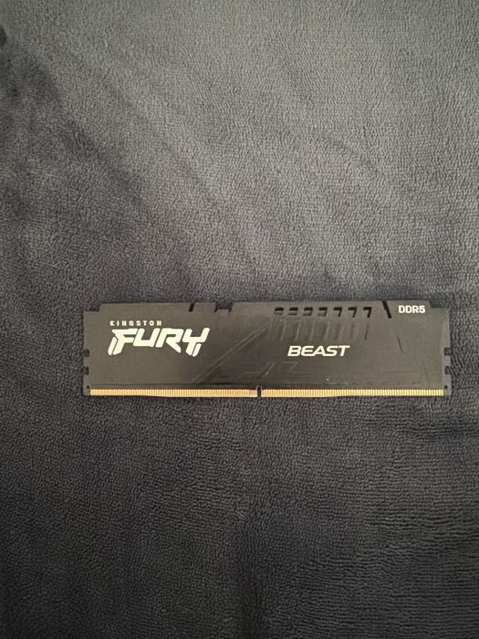 32 gb ram ddr5 Kingston posibil defect.