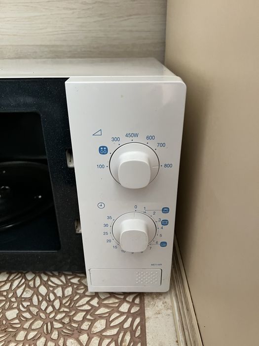 Продам микроволновую печь Samsung, б/у