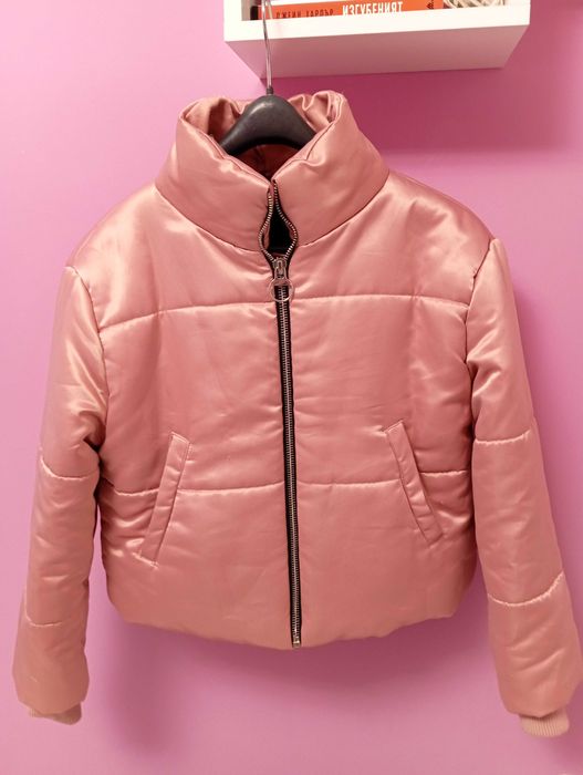 Дамско розово яке