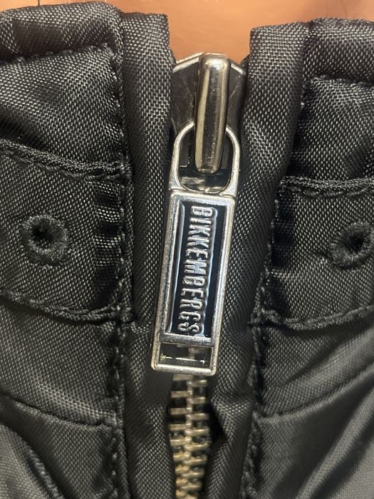 Vand haina BIKKEMBERGS marimea M