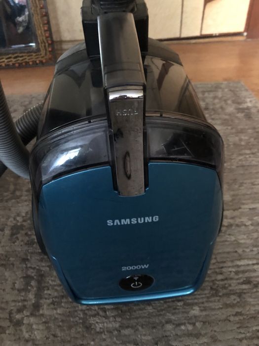 Пылесос Samsung 2000W