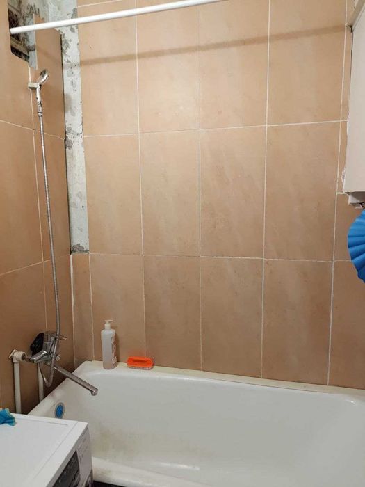,,, Продам 2-х комнатную в Пришахтинске