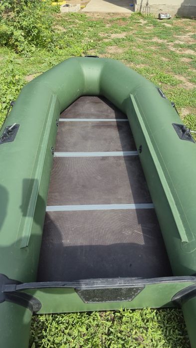 Надувная лодка пвх