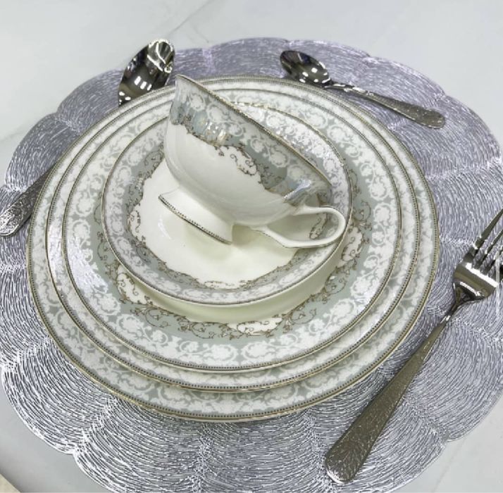 Сервиз 12 персон 105 предметов