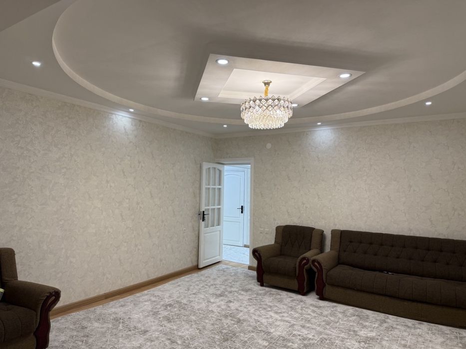 Ижарага 4 хонали квартира берилади. Квартира ўзимники без маклер.