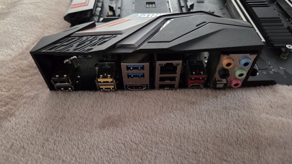 Placa de baza Gigabyte X470 Aorus