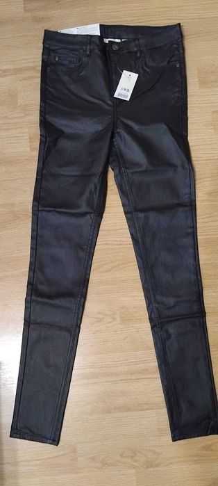 Jeans premium dama ,M/38  ,cu eticheta