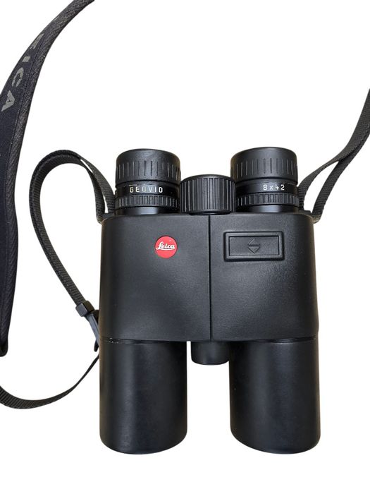 Binoclu Leica Geovid