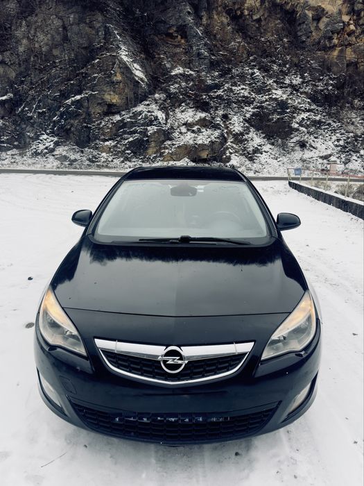 Opel Astra J  1.7 CDTI