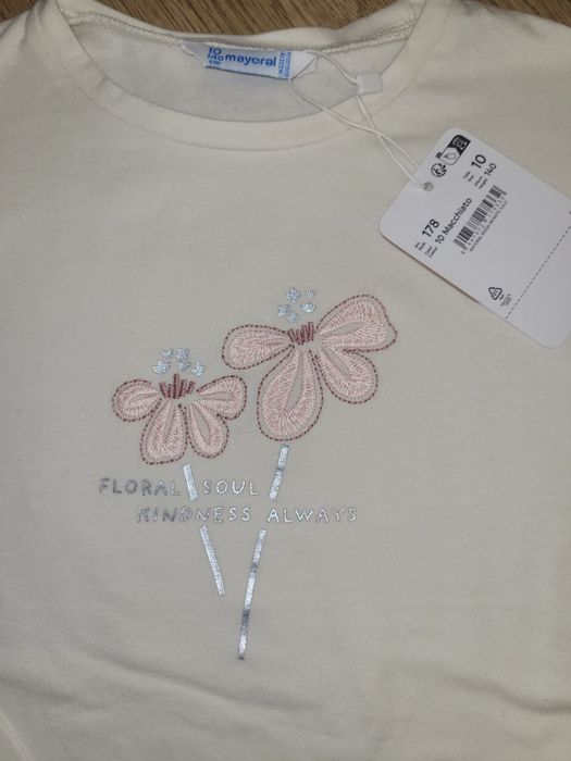 Нов комплект Mayoral, 140см.