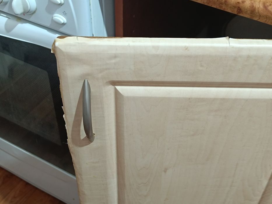 Срочно продается кухонная мебель