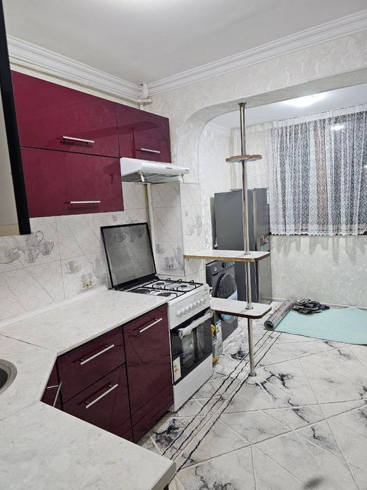 Продается 3х комнатная квартира Микрорайон