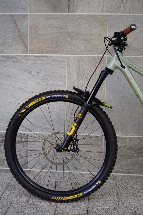 2021 COMMENCAL Meta AM 29 170mm. OHLINS