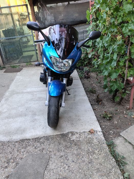 Kawasaki ZR 7S de vânzare