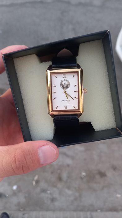 Uzbekiston qòl soat