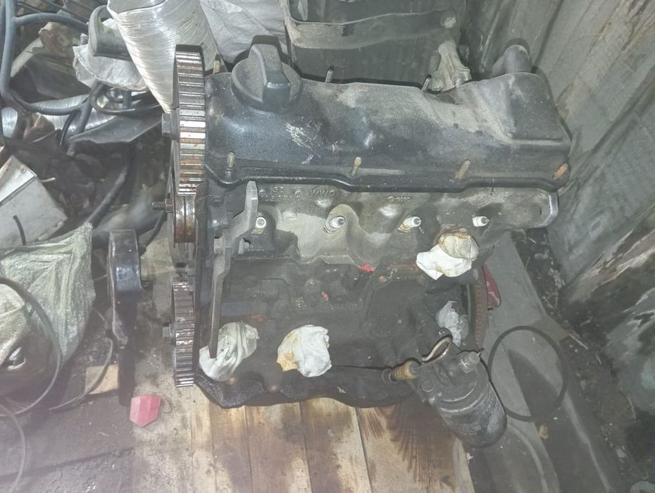 Продам ДВС на З/Ч Ауди-Фольцваген.ДВС 1.8.