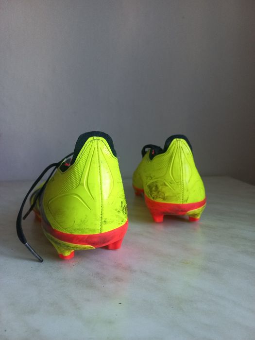 Бутсы predator hydridfeel б/у