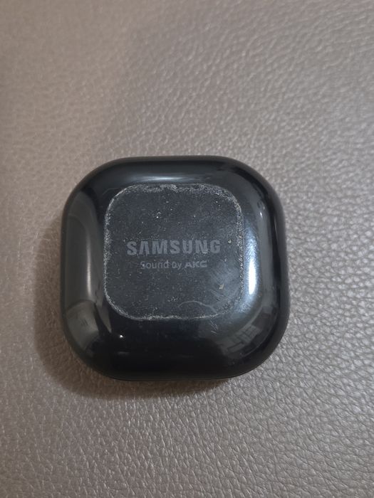 Samsung Galaxy Buds Live SM-R180