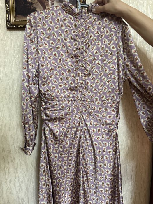 Zara плате и Платье атласное французкая длина