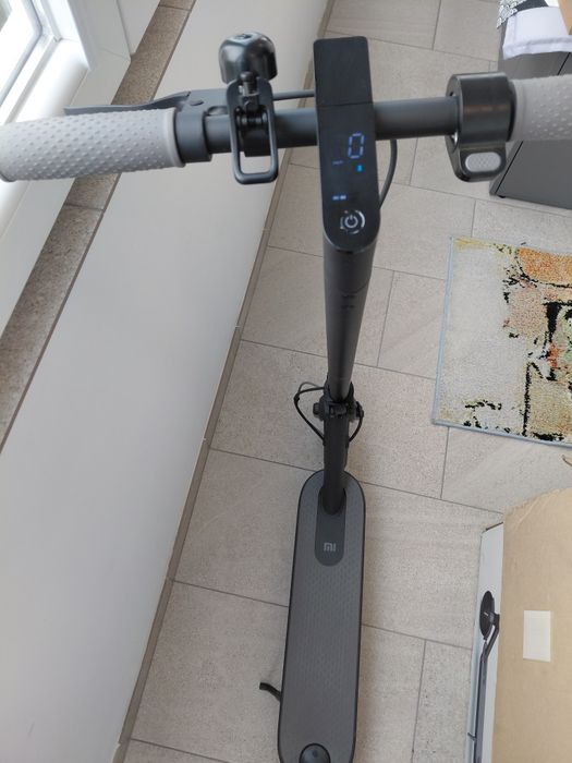 Trotinetă Xiaomi Mi Electric Scooter 1S – Stare excelentă, autonomie 30km
