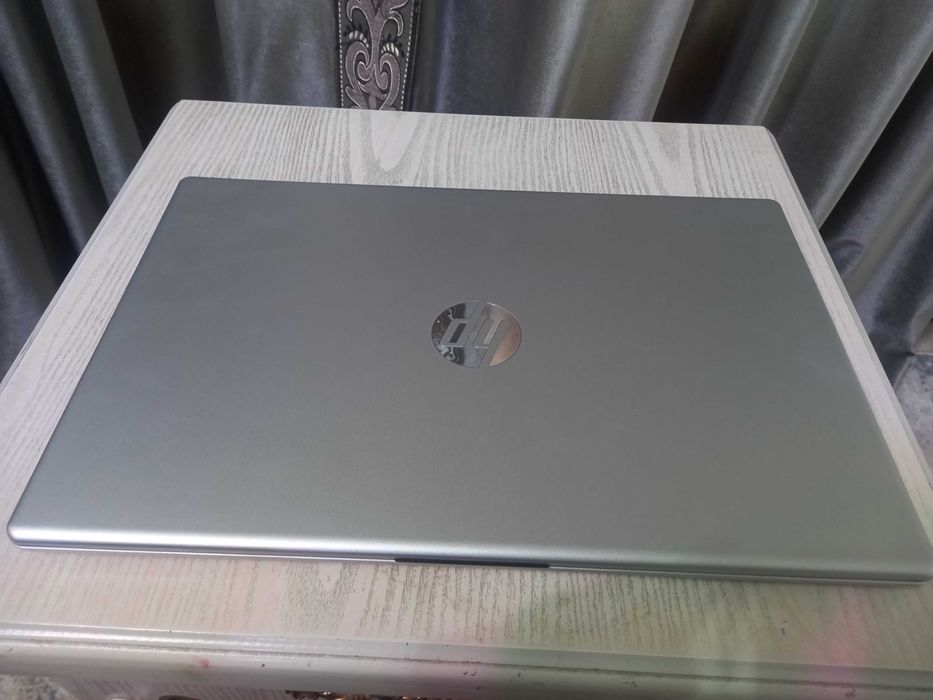 Notebook hp б/у срочна