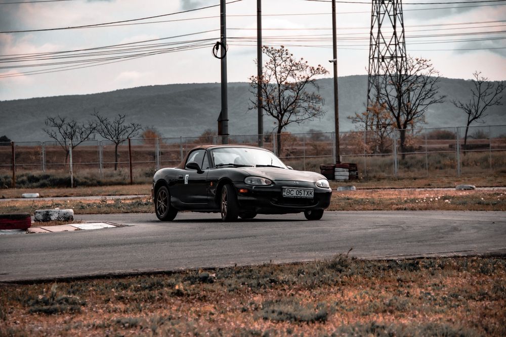 Mazda MX- 5 1999, Un Clasic la vânzare (NB), Pret Negociabil