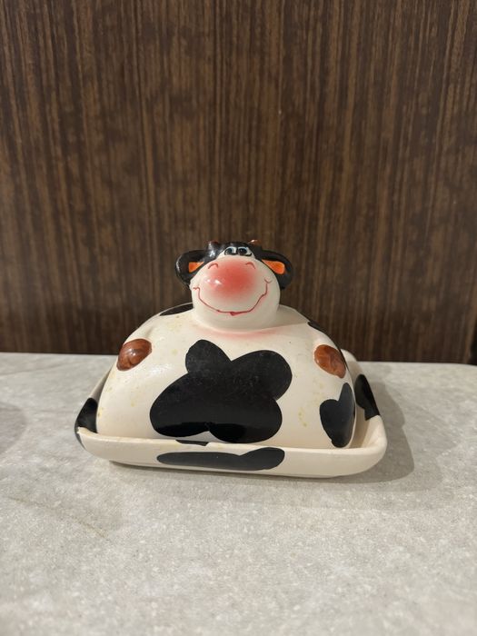 Сервис кухонный и конфетница, масленница, салатница