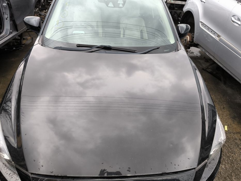 Преден капак за Mazda 3