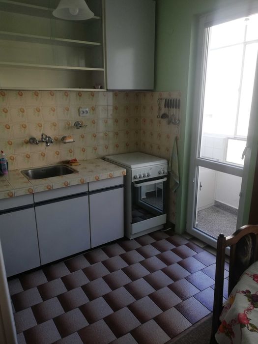 Дава се под наем Двустаен апартамент в Плевен, Мара Денчева - 78 кв.м за 348.84 € - Снимка #1