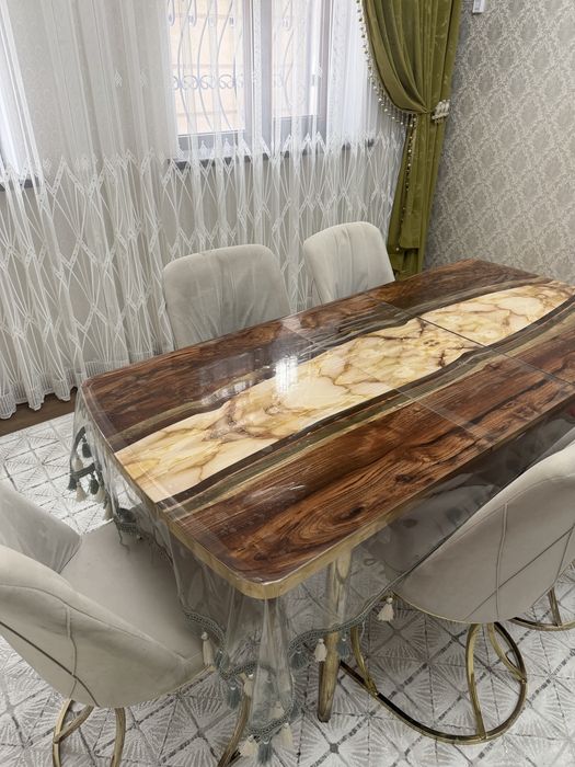 стол со стульями