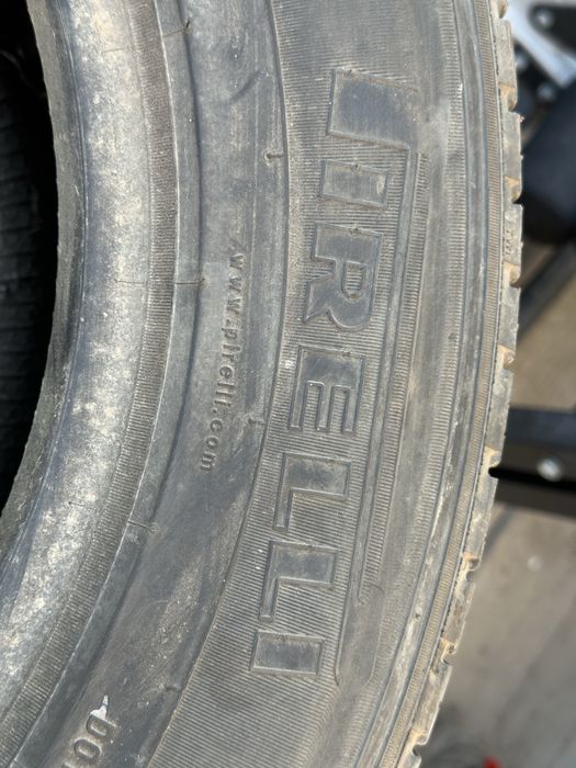 Продам шины 215/65/16