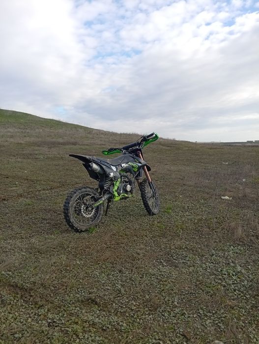 Vand Cross kxd 125 cc