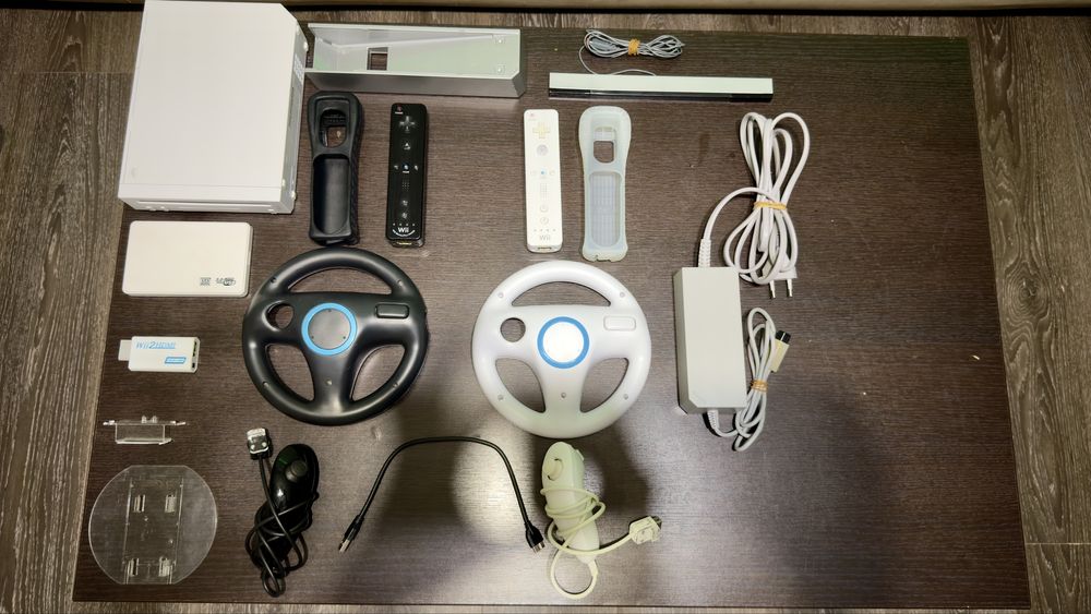 Nintendo Wii cu accesorii