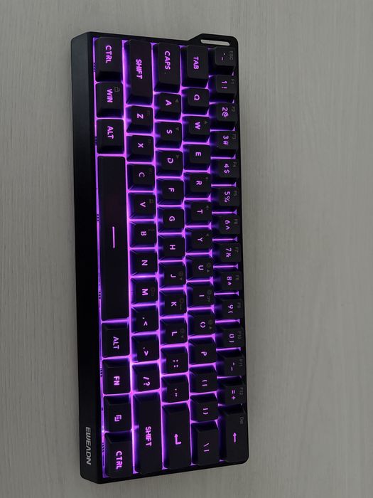 Продам Клавиатуру