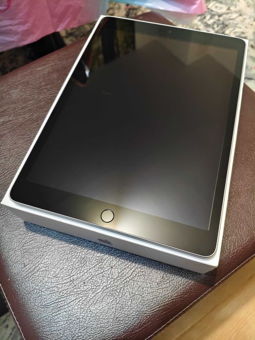 Таблет Apple iPad 10.2" (9th gen) 64gb