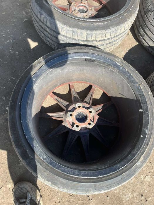 Джанти Japan Racing стил 66.6 20 цола J10 ET30 с гуми