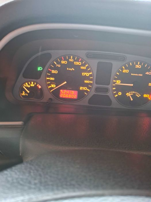 Vand peugeot 306 2001