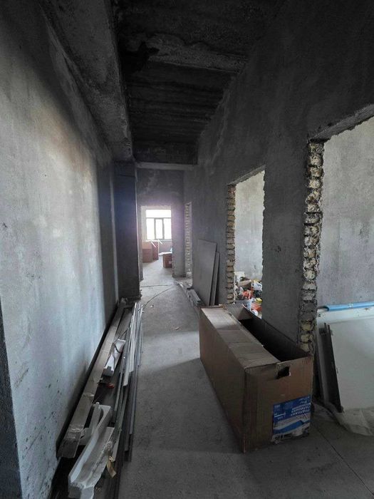 Продаётся 4х комн квартира на 6 этаже Ор-р Файзобод мечеть