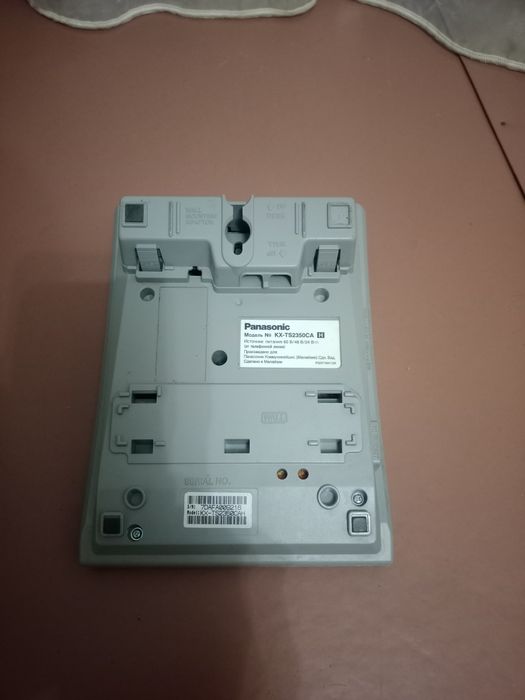 Фотоаппарат и домашный телефон