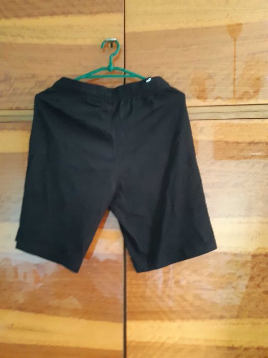 vand pantaloni scurti originali puma nou cu eticheta marimea s