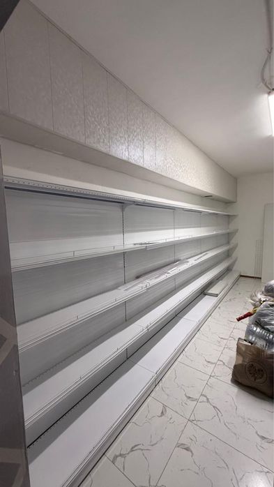 Полки и стелажи для магазина