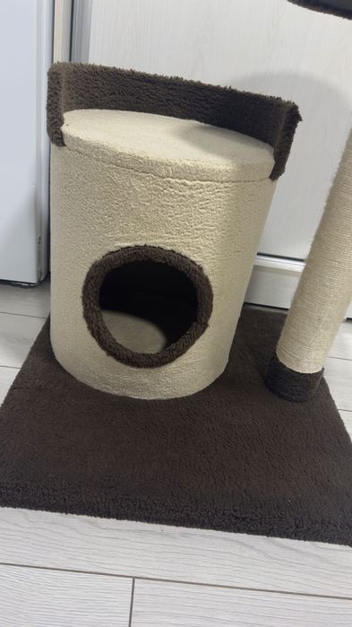 Продается домик для кошки