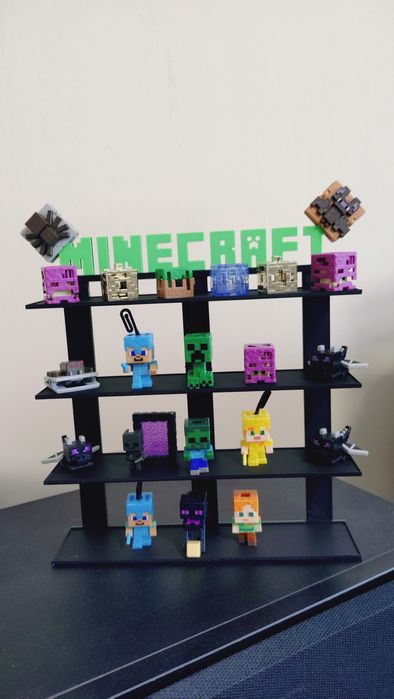 Поставка за фигурки киндер Джой