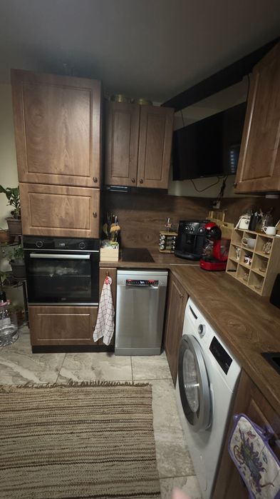 Продавам къща в Горно Церовене