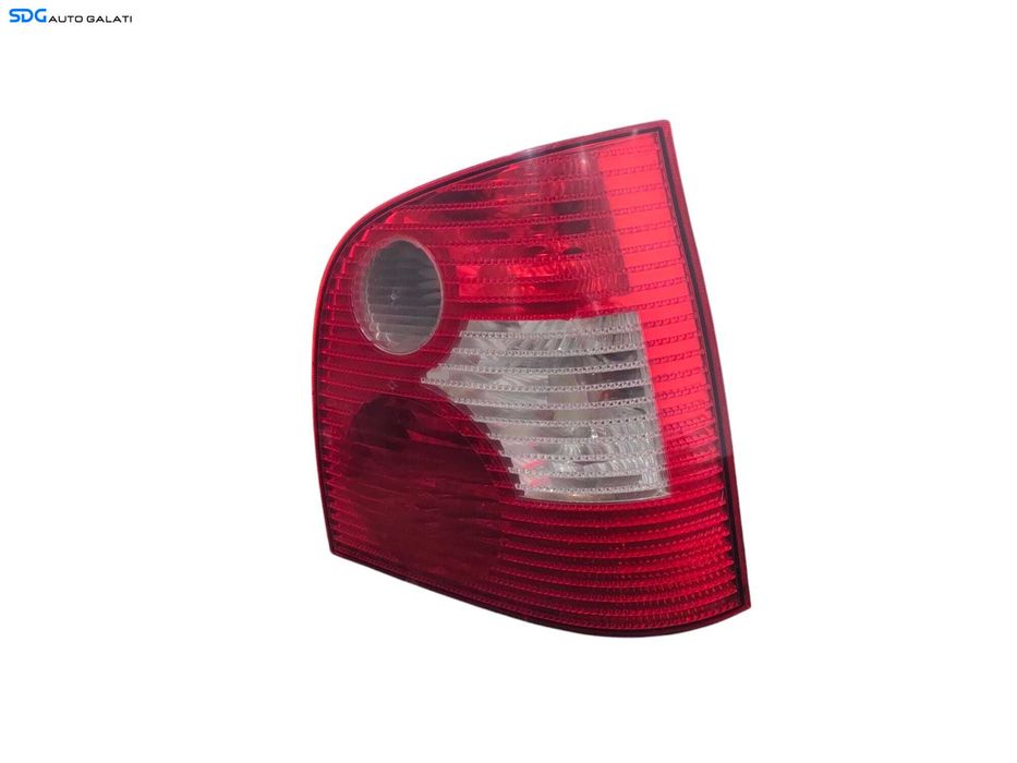 Stop Lampa Tripla Dreapta Volkswagen Polo 9N 9N2 2002 - 2005 Cod 6Q6945112A 6Q6845258A [LC0154SOS]