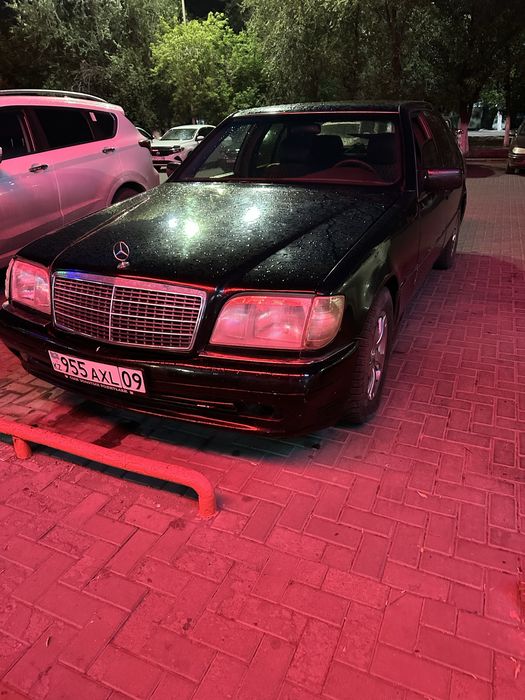 Mercedes-Benz S-Class, 1993