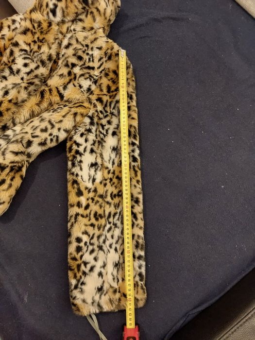 Jacheta dama blana artificiala marimea 42
