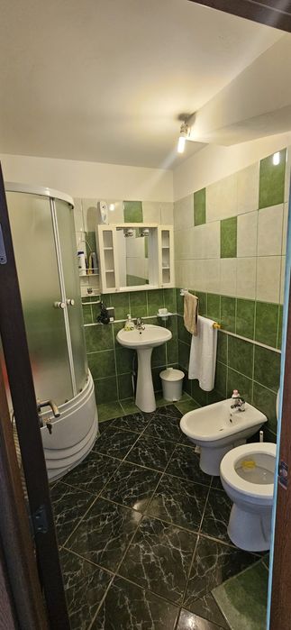 Acasă, la cheie! Apartament 3 camere, etaj 1,-zona Vale