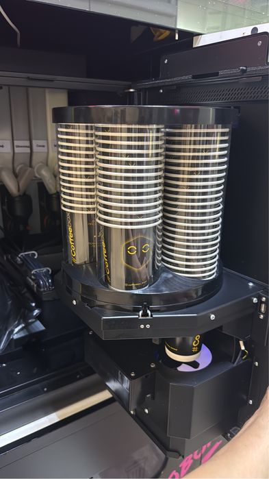Продам кофейный автомат CoffeeBox