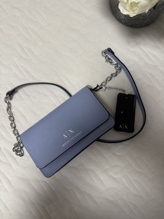 Чисто нова чанта Armani Exchange